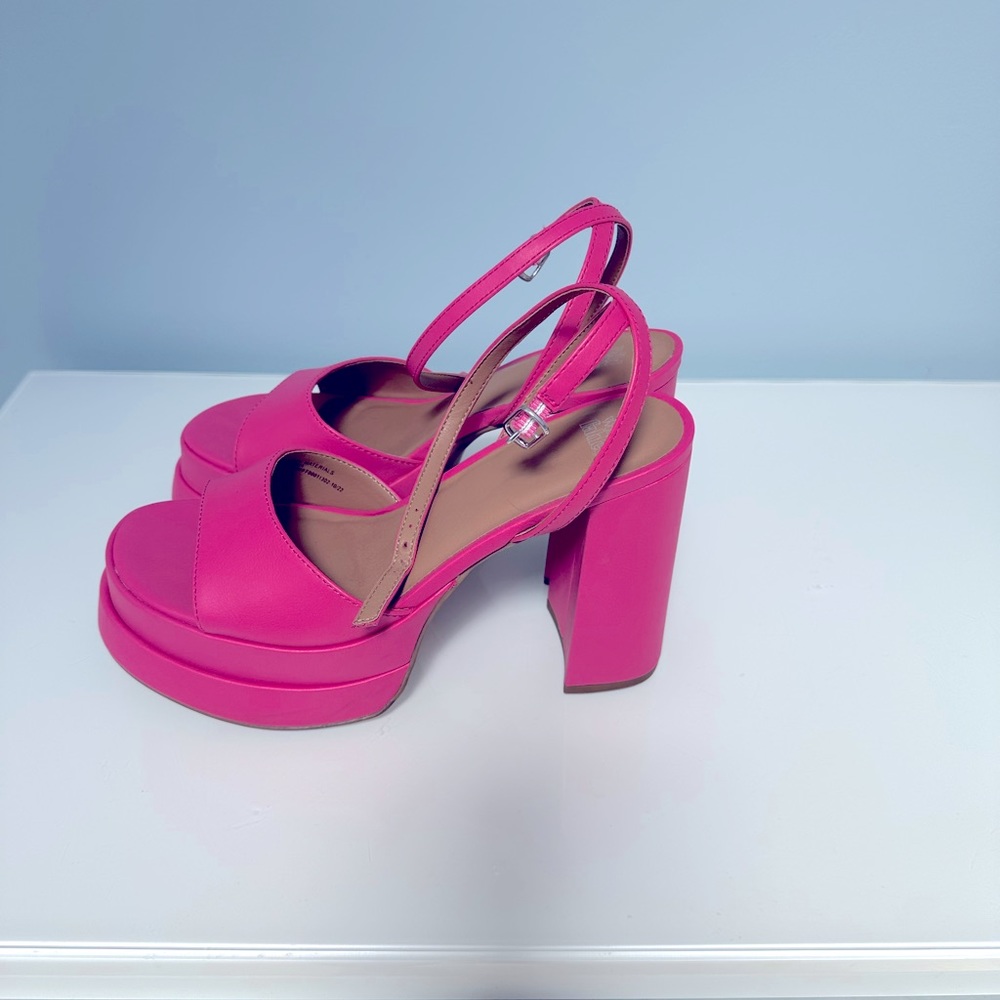 Wild Fable Platform Heels Sandals - Hot Vibrant Pink- worn 1x size 8